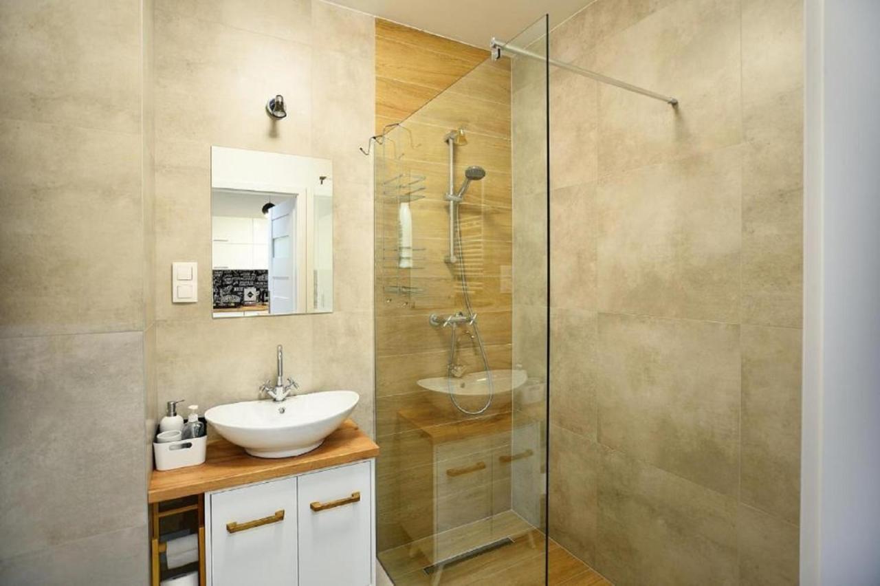 Lumina Luxury Apart On Wroblewskiego Street 우치 외부 사진